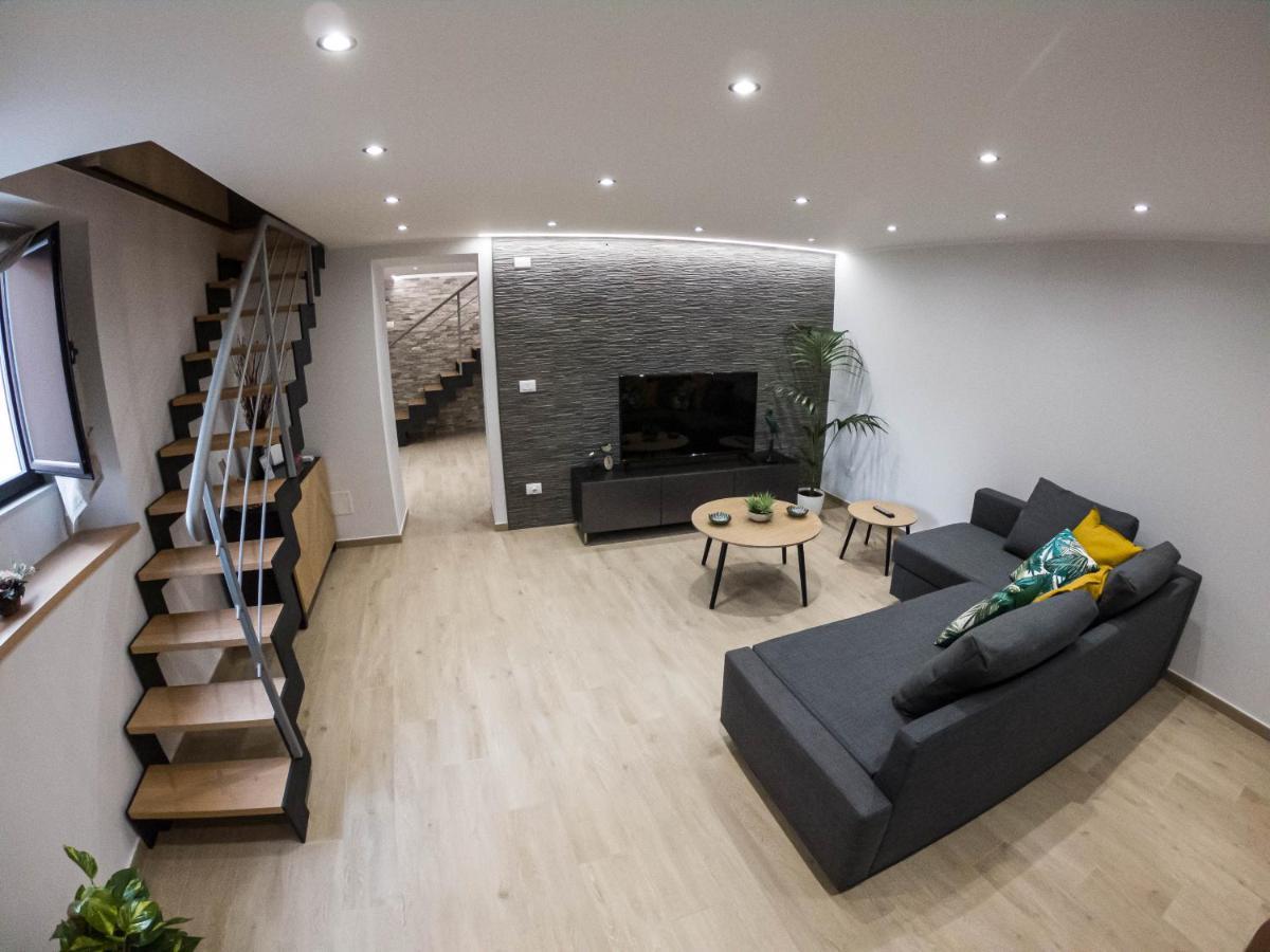Cherry House Apartment Сиракуза Екстериор снимка